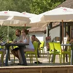 Mobil-home Confort Pour 6 Pers. - Api-1-52-1703 Campsite
